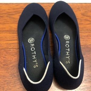 Rothy’s Navy Blue Round Toe Flats, Size 6.5